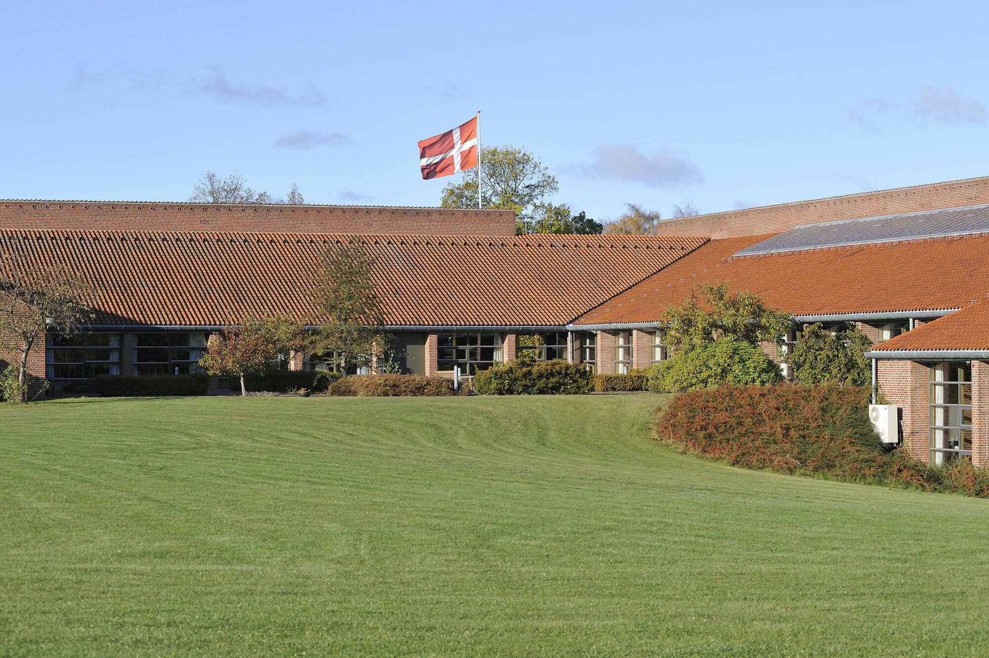 Bymose Hegn Hotel & Kursuscenter Helsinge Exterior foto